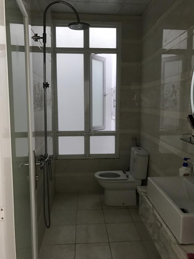 Cho thuê Phòng kinh doanh hoặc ở tại Hẻm 78 Khánh Hội, Q4