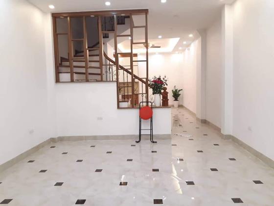 SIÊU RẺ, 2.1 TỶ CÓ NHÀ LĨNH NAM BÁN NGAY, 5 TẦNG,0818557557