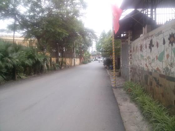 nhà Biên giang ,DT sổ đỏ 40m2 ,cách đường contenner 40m