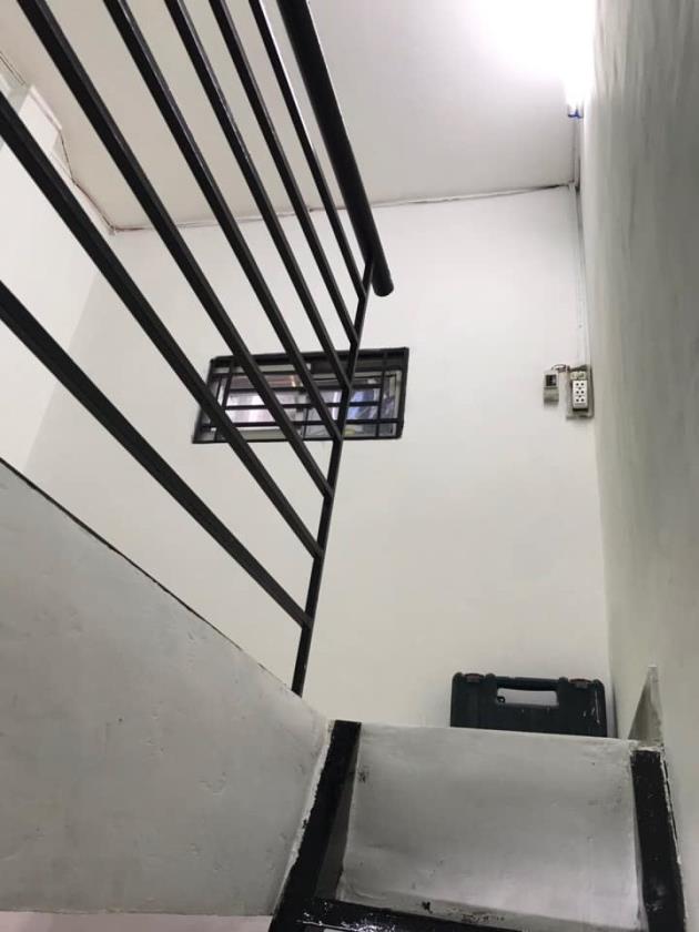 Chính chủ cần bán nhà Hẻm 312 Âu Dương Lân Q8 - sổ hồng riên