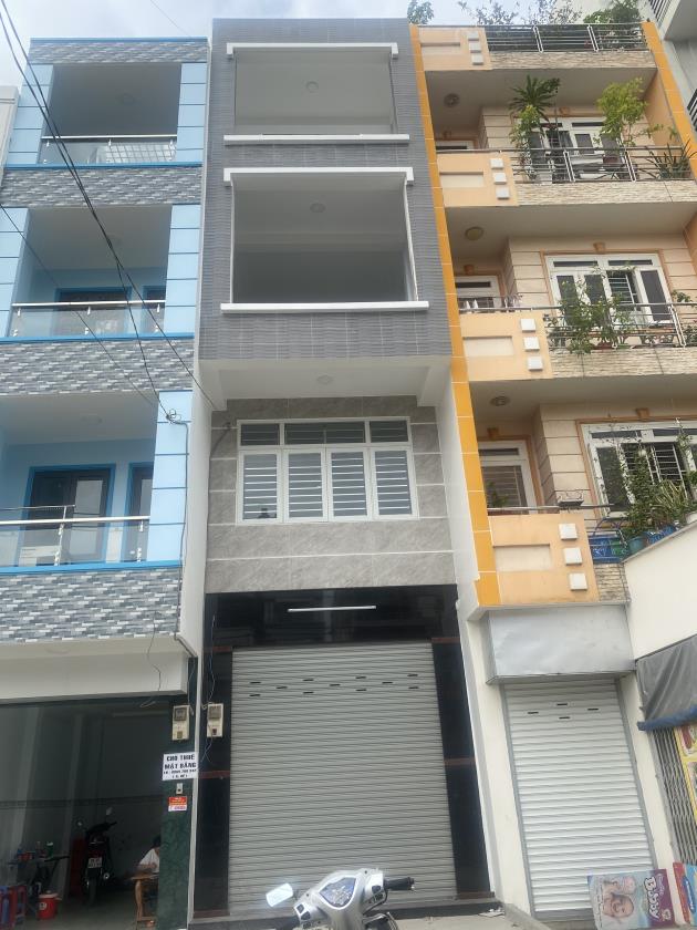 Cho thuê nhà mặt tiền CMT8