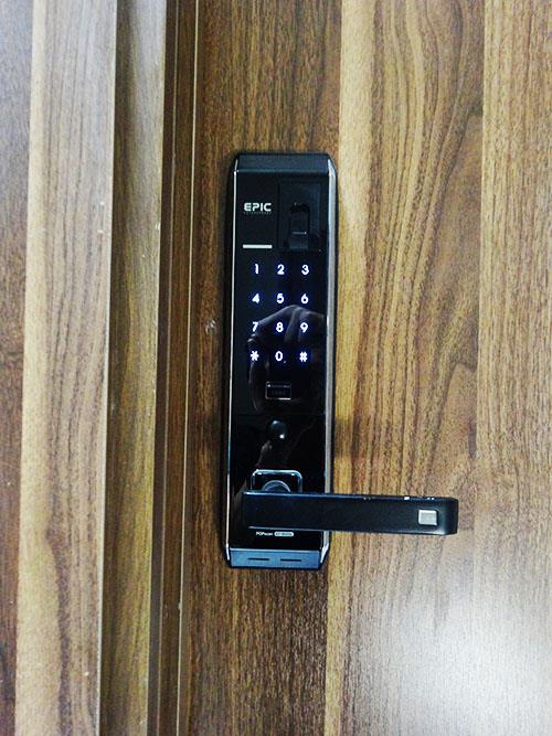 Cho thuê căn hộ cao cấp đầy đủ tiện nghi, Bạch Đằng, sân bay