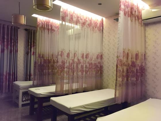 Cho thuê Phòng kinh doanh hoặc ở tại Hẻm 78 Khánh Hội, Q4