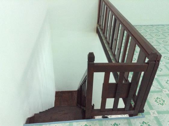 CHO THUÊ NHÀ NGUYÊN CĂN, HẺM ĐƯỜNG 3/2, P12, QUẬN 10, 5x8 m2