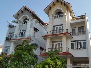 Cho thuê biệt thự Him Lam, nhà rất đẹp, cho thuê 3500$/tháng