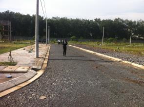 Đất nền mặt tiền đường sân bay (bao sổ hồng)