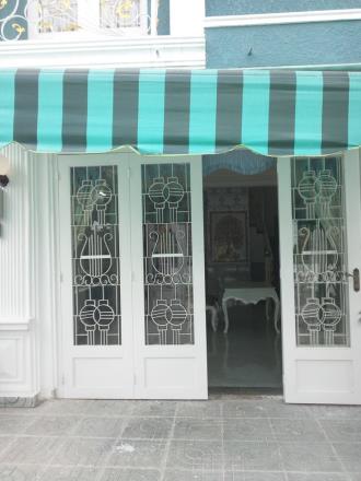 Cần bán gấp nhà mặt tiền mới xây tại quận Thủ Đức.