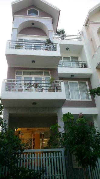 Cho thuê nguyên căn nhà đường số 40 Tân Quy Đông 