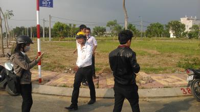 Đất nền thổ cư 100%, mặt tiền QL 1A, 190tr/nền