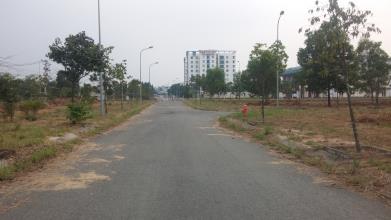 Bán gấp đất nền trung tâm thị trấn Phú Mỹ, Tân Thành