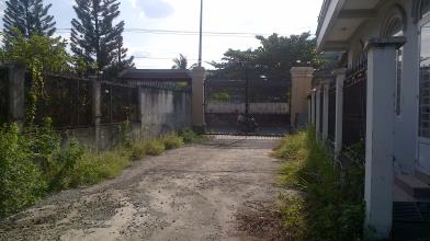 Bán đất mặt tiền đường Bùi Hữu Nghĩa. 