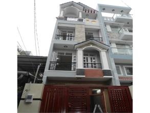 Nhà Lê Văn Quới DT 4x17m xây 3,5 tấm,5PN,5WC