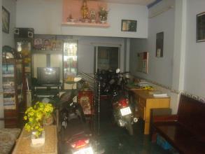 Bán gấp nhà quận 1 