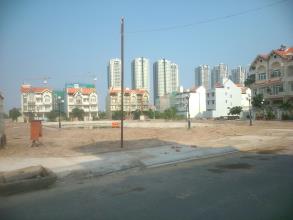 Bán lô H Him Lam Kênh Tẻ, 10x20m gần hồ sinh thái 