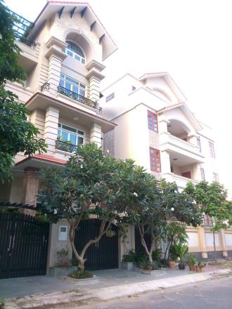 Biệt thự Him Lam G2, 1 hầm, 1 trệt, 2.5lầu