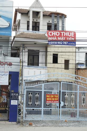 Cho thuê nhà MẶT TIỀN QL13, TX BẾN CÁT, BÌNH DƯƠNG