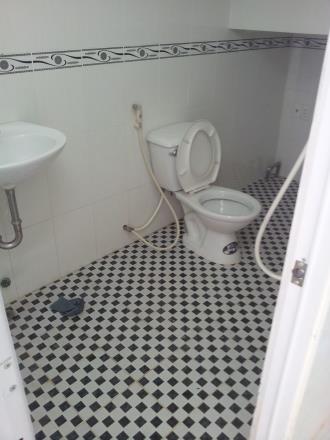 Nhà phố hoàn thiện có thể ở ngay sổ hồng 1 tấm đúc