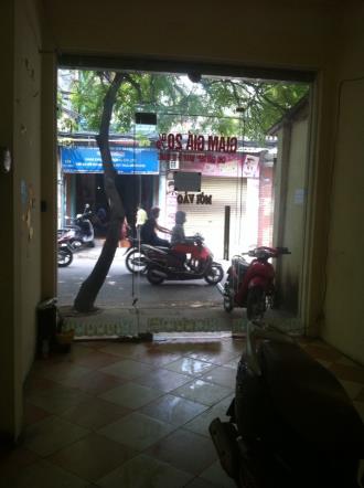 Cần cho thuê cửa hàng mặt tiền phố Trần Cung