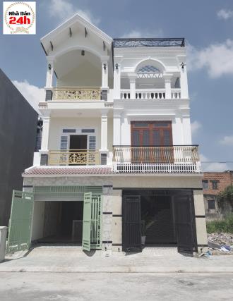 Bán nhà bình an dĩ an ngay ngã tư bình thung giá rẻ