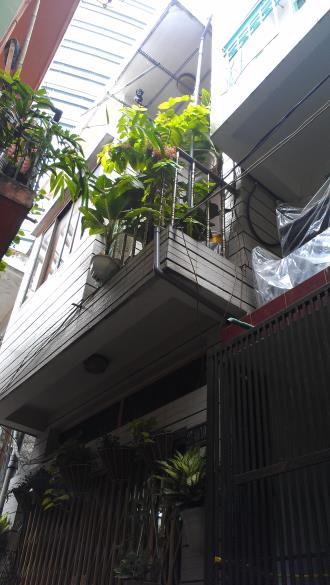 Cần bán nhà hẻm 27/40/108 Huỳnh Tịnh Của P.8, Q.3