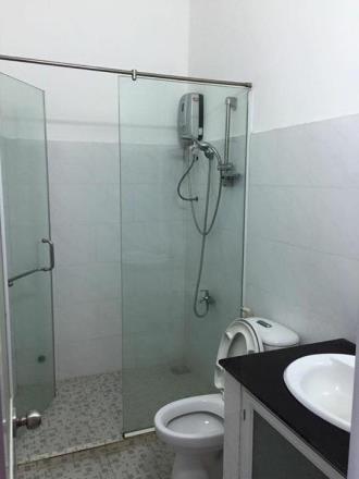 Cho thuê nhà 2 lầu - tiện nghi đầy đủ - mới 100% 