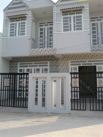 Bán nhà ngay chợ Hưng Long,SH riêng,bao sang tên, 1trệt 1lầu