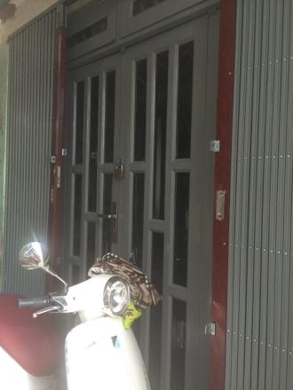 Nhà cho thuê P1 Gò Vấp, đường nhựa 6m, nhà cách đường 7m 