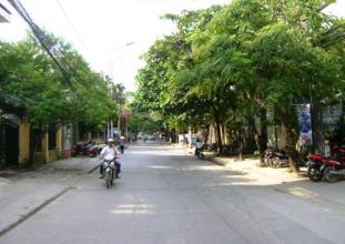 Cần bán nhà mặt đường Kim Mã Thượng 7,7tỷ - 40m2 x 4 tầng 