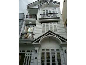 Ngã tư Hương Lộ 2-Mã Lò DT 4.5x13 đúc 3 tấm đẹp, sh riêng 