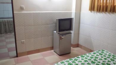 Cho thuê căn hộ CC Little Bolsa, Quận 2, 2.3 triệu/tháng