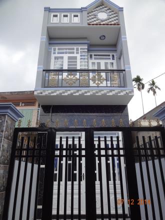 Cần bán gấp nhà hẻm xe hơi đường Mã Lò, Bình Tân