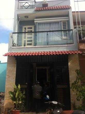 Kẹt tiền bán gấp nhà DT4x10m giá 1tỷ gần chợ Lê Văn Quới