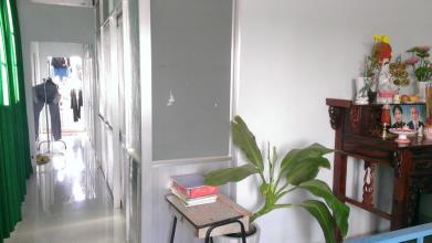 Cần bán nhà cấp 4, sạch sẽ thoáng mát, có sổ hồng