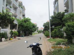 Cho thuê nhà phố Him Lam, đầy đủ nội thất, nhà rất đẹp