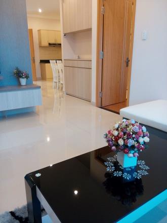 Căn hộ ngay mặt tiền đường đẹp q.Bình Thạnh(nhận CK)