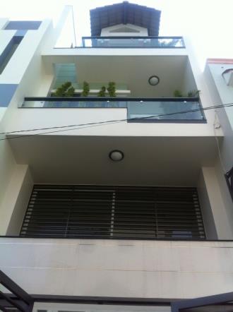 Bán nhà hẻm lớn đường Nguyễn Đình Chiểu P2 Quận 3