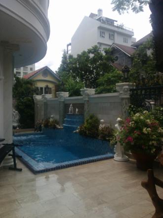 Biệt thự cao cấp góc 2 mặt tiền view sông