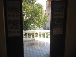 Nhà vườn thoáng mát cần cho thuê tại Tây Hồ