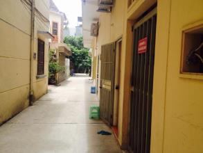 Cần bán nhà ngõ 463 Đội Cấn 5,8 tỷ - 65m2 x 3 tầng 