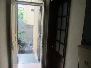 Bán gấp nhà mặt phố Âu Cơ 50m2 5t mặt tiền 6m 7.6 tỷ