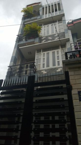 Nhà mới Tinh SH 2015 DT (4.5x16)m đúc 4 tấm 