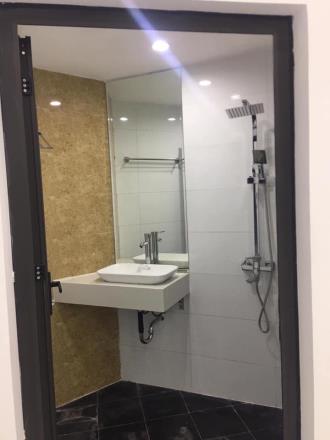 CẦN BÁN NHÀ 5 TẦNG NGÕ 41 ĐÔNG TÁC đỐNG ĐA HÀ NỘI