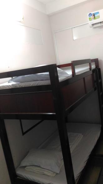 CẦN NỮ CHIA TIỀN PHÒNG TRUNG TÂM QUẬN 1