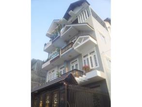 Bán nhà 4 tấm 5PN, 5WC  Lê Văn Quới DT 4x20M