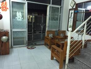 Cho thuê nhà 2 Tầng Cù Chính Lan Giá: 3.300.000 VNĐ