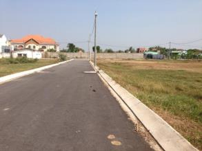 BÁN LÔ ĐẤT GẦN CHỢ - TRÊN QUỐC LỘ 50