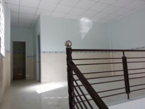 Nhà Đất Mới gác lửng ở liền, hẻm 6m, giá 1,17 tỷ