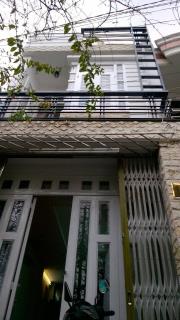 Nhà gác lửng 1 sẹc Đất Mới DT 5x14, sổ hồng giá 1,23 tỷ