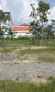 Cần bán đất đường Phạm Văn Đồng giá 25 triệu/m2