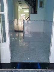 Bán nhà 580 triệu bao sang tên hẽm 5m